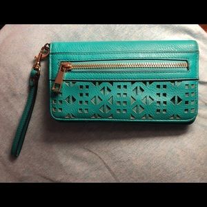 Wristlet wallet